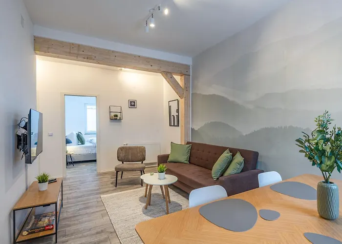 Home4stays Apartmenthaus In Top-lage An Der Wurmbergseilbahn 布劳恩拉格